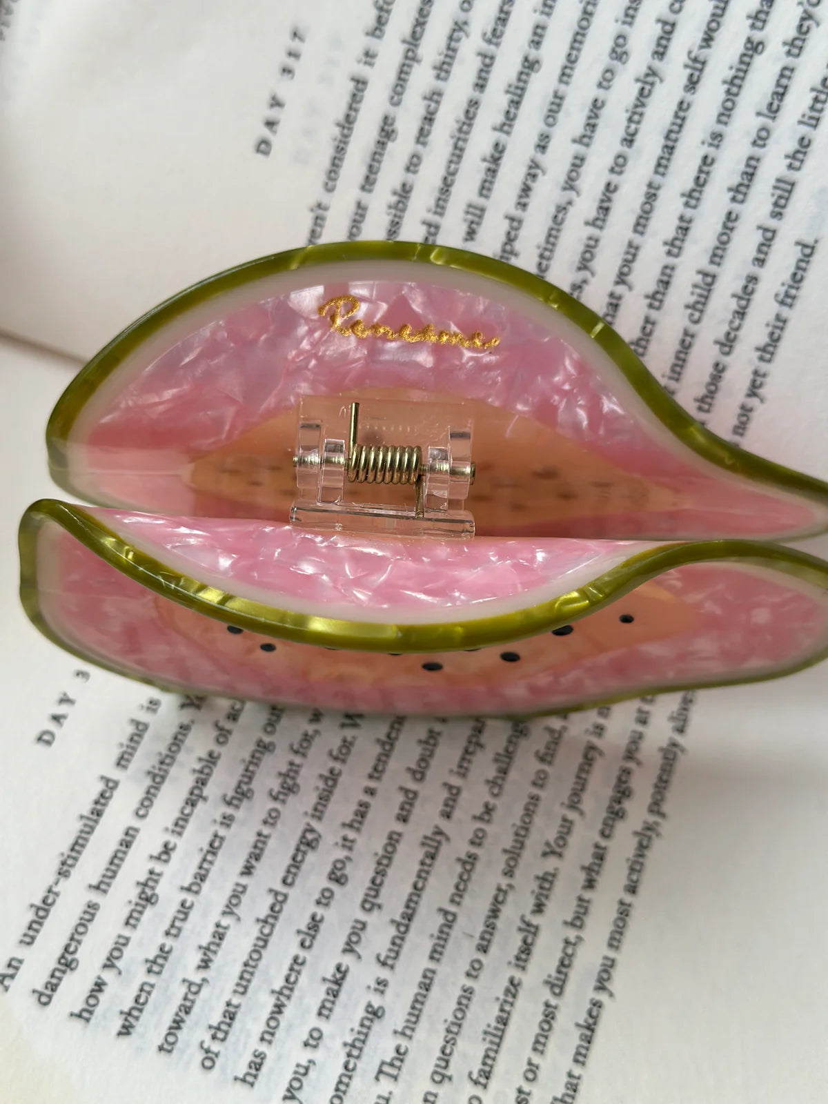 Hairclip para el cabello "CONFIAR"